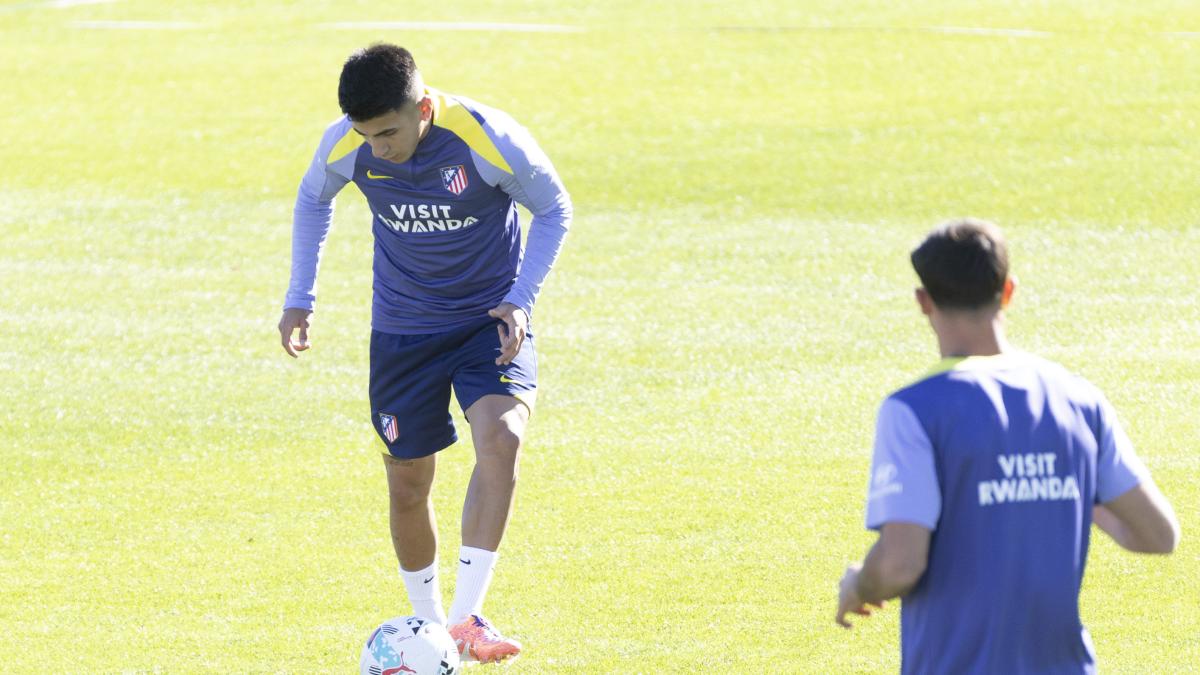 El Atlético vuelve al trabajo sin los internacionales pero con Almada a buen ritmo