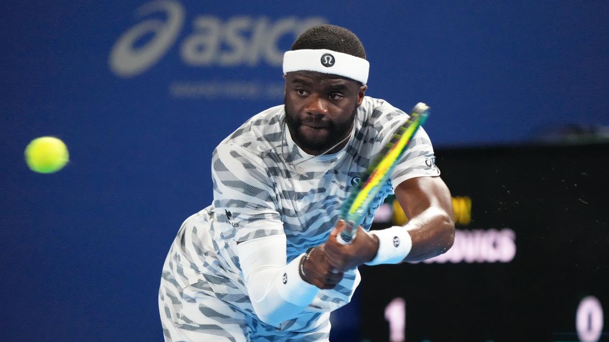 Dos pesos pesados caen a las primeras de cambio en Shanghai