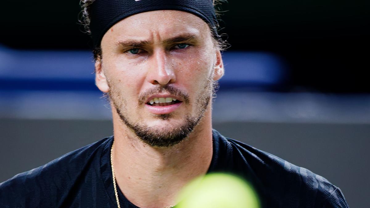 Zverev completa la salvaje escabechina de favoritos en Shanghai