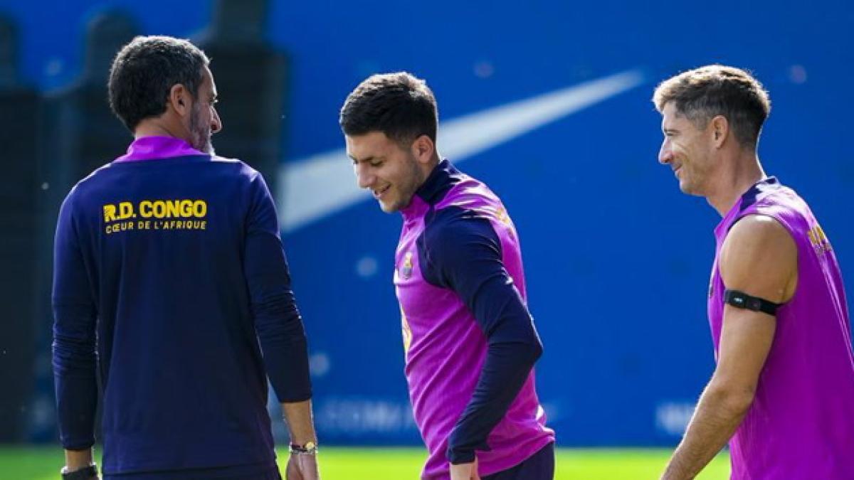 Lewandowski apunta al Elche y optimismo con Joan Garcia