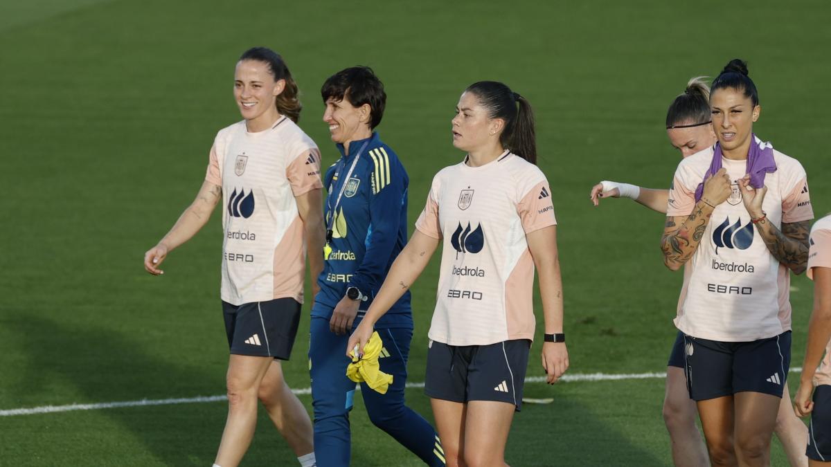 El entrenamiento de la selección femenina previo a Suecia, en streaming