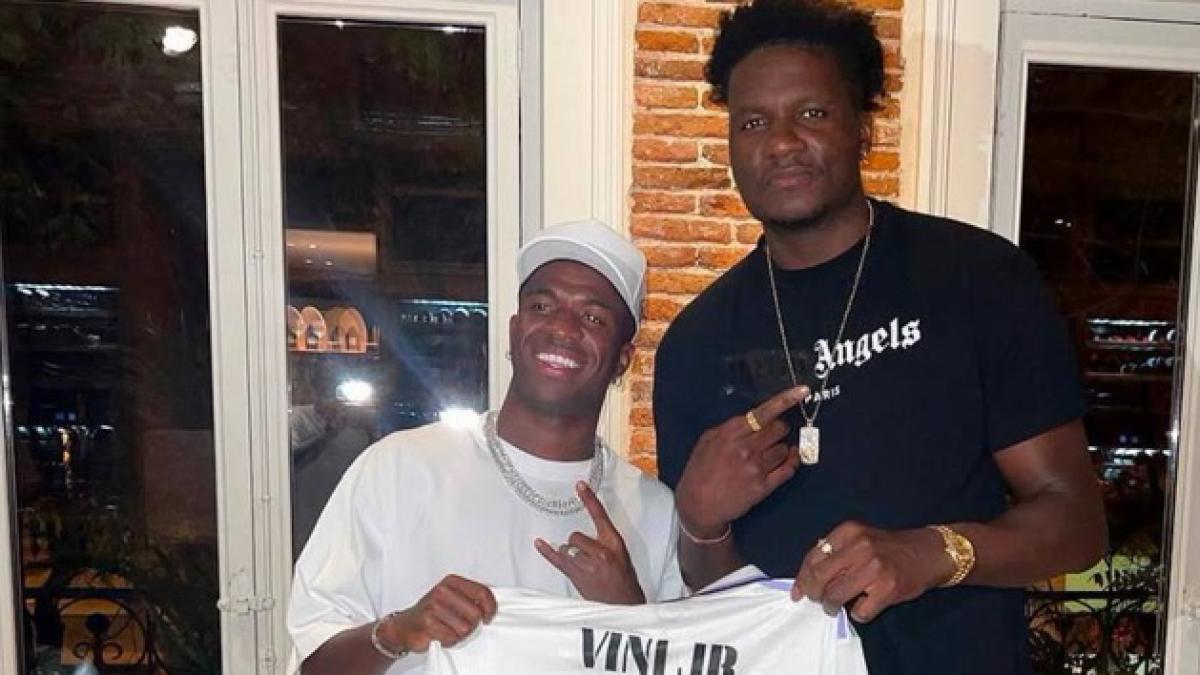 Un amigo de Vinicius: “Lamine Yamal no creo que sea consciente aún, pero es muy joven”