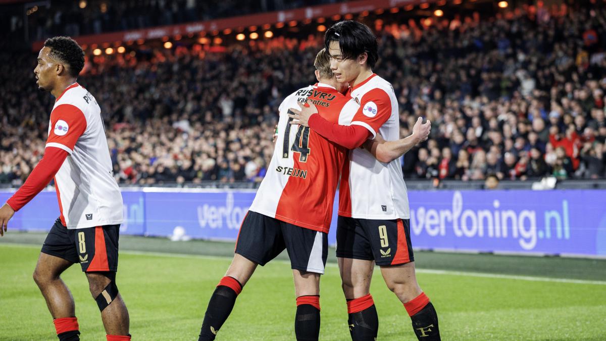 El Feyenoord recupera el liderato y el Ajax tropieza