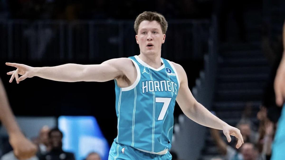 Kon Knueppel hace historia: 22 triples en sus primeros siete partidos en la NBA