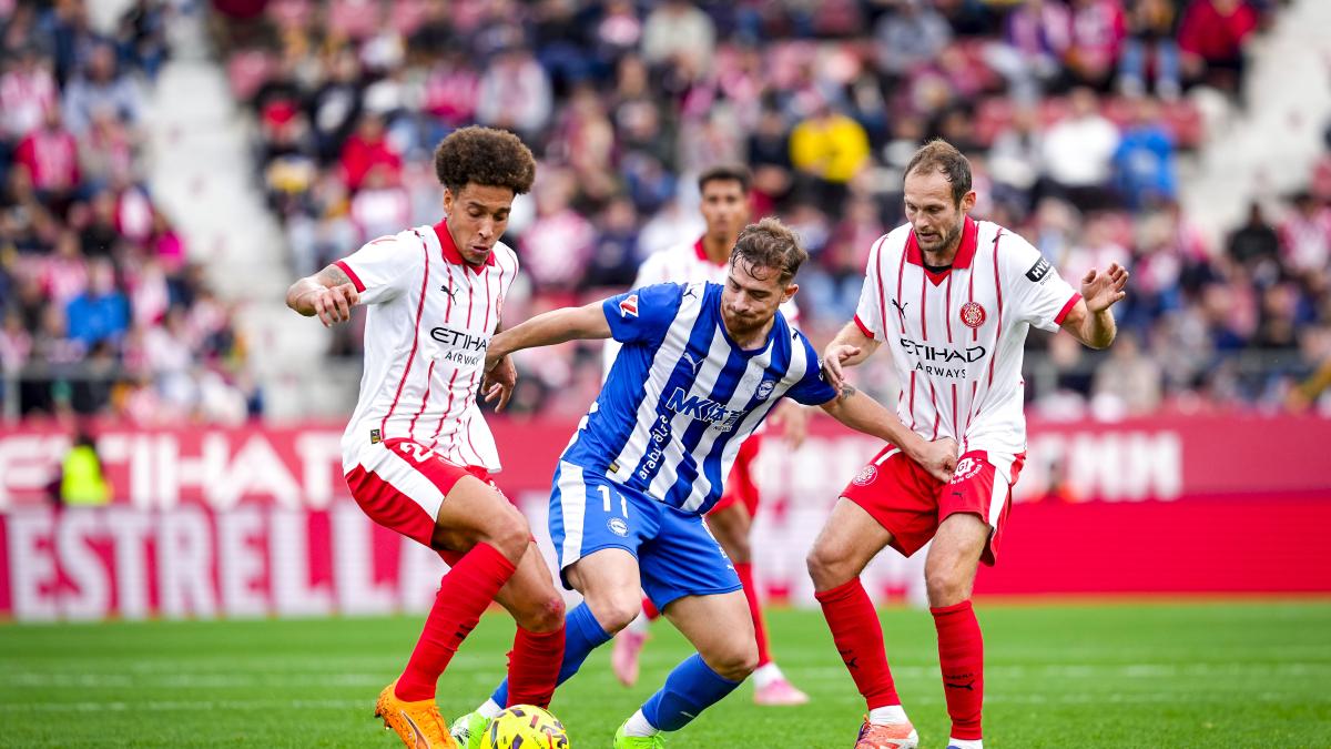 Dilema de peso en la defensa del Girona