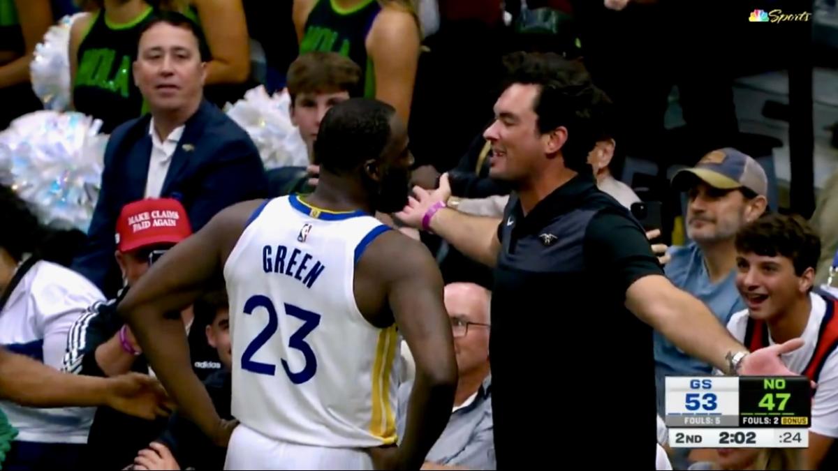 ¡Draymond Green se pelea con un aficionado!: “Me llamó mujer”