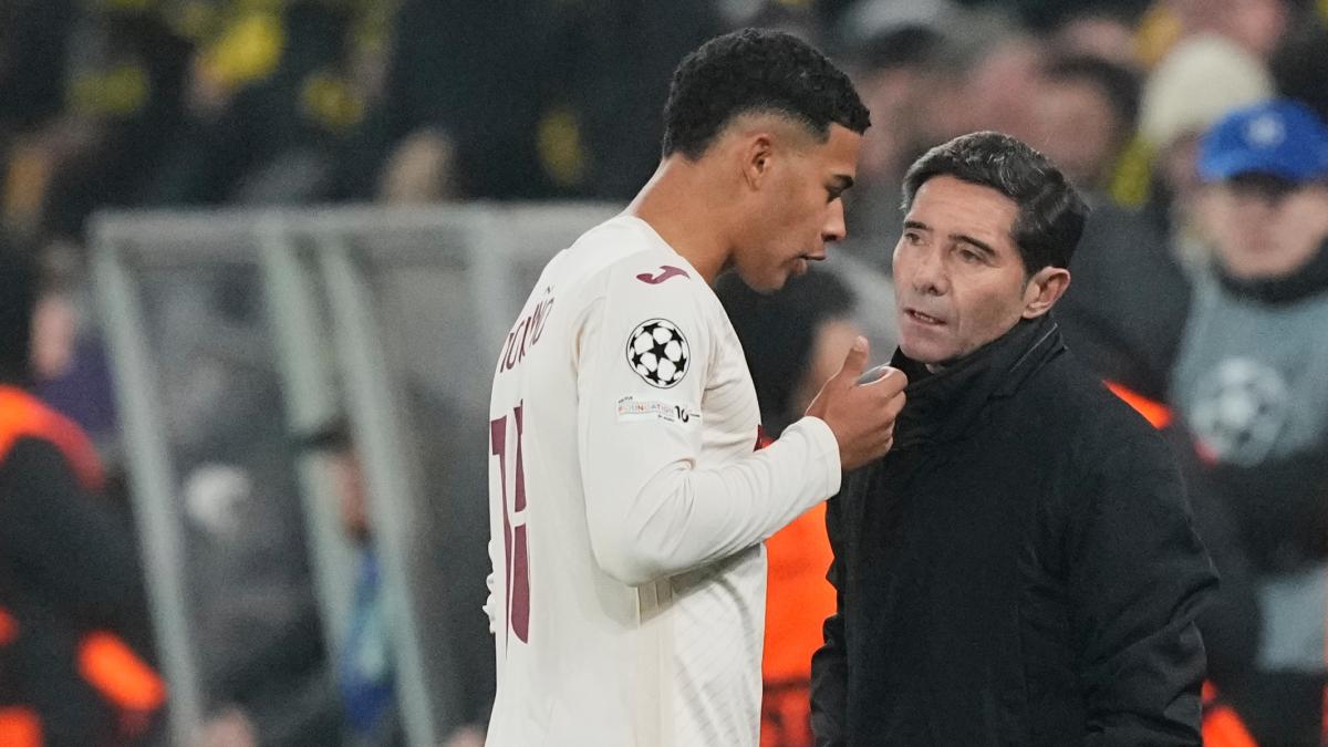 Marcelino: En esta Champions parece que todo nos viene en contra