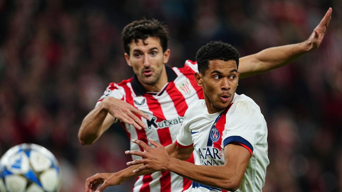 Cuatro porterías a cero del Athletic con Vivian de central