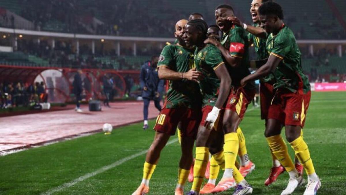 1-0: Etta Eyong impulsa a Camerún