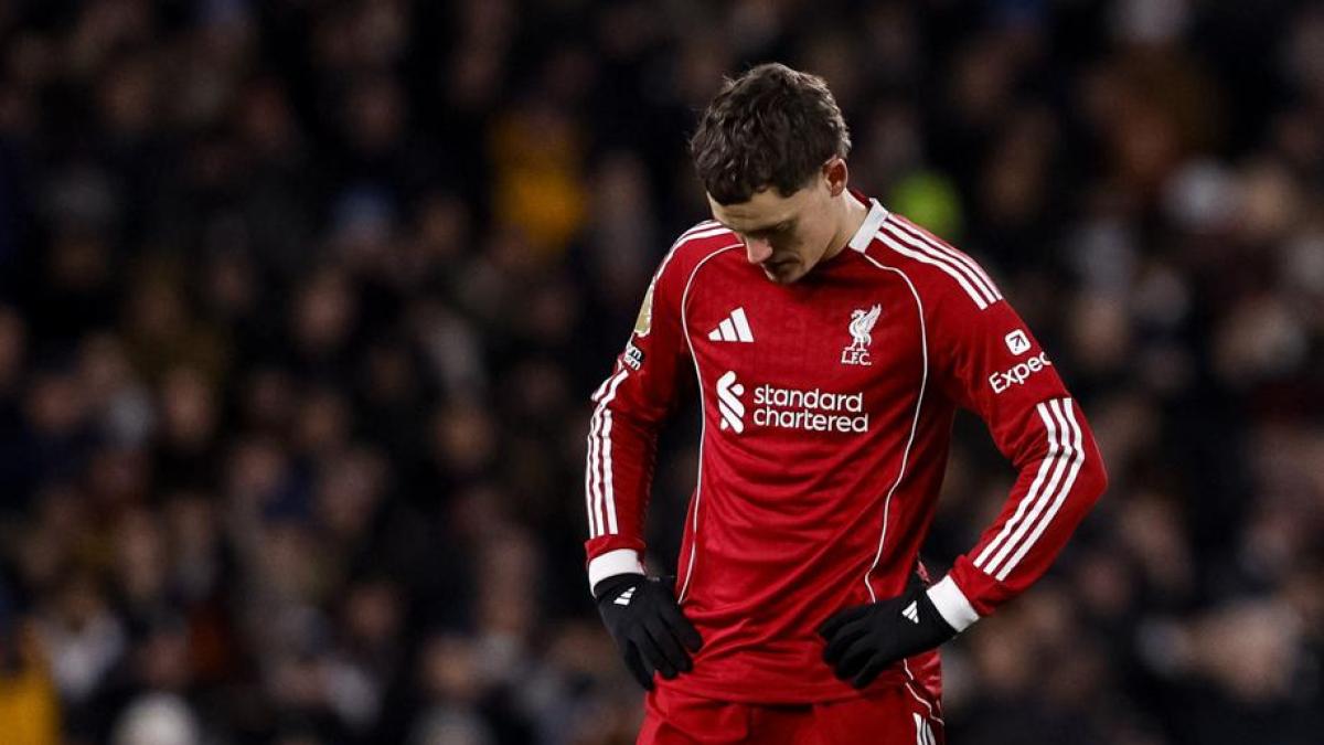 El Liverpool vuelve a pinchar en un final muy cruel