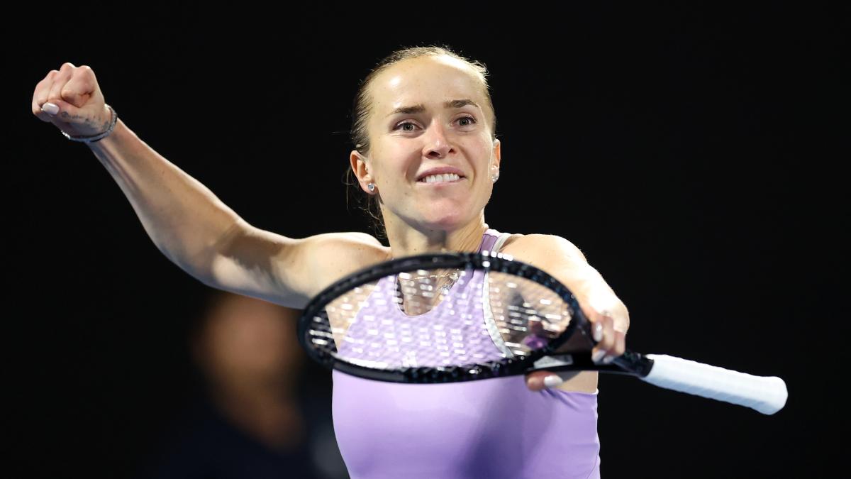 Svitolina y Wang jugarán la final en Auckland tras vencer en dos grandes partidos de semifinales