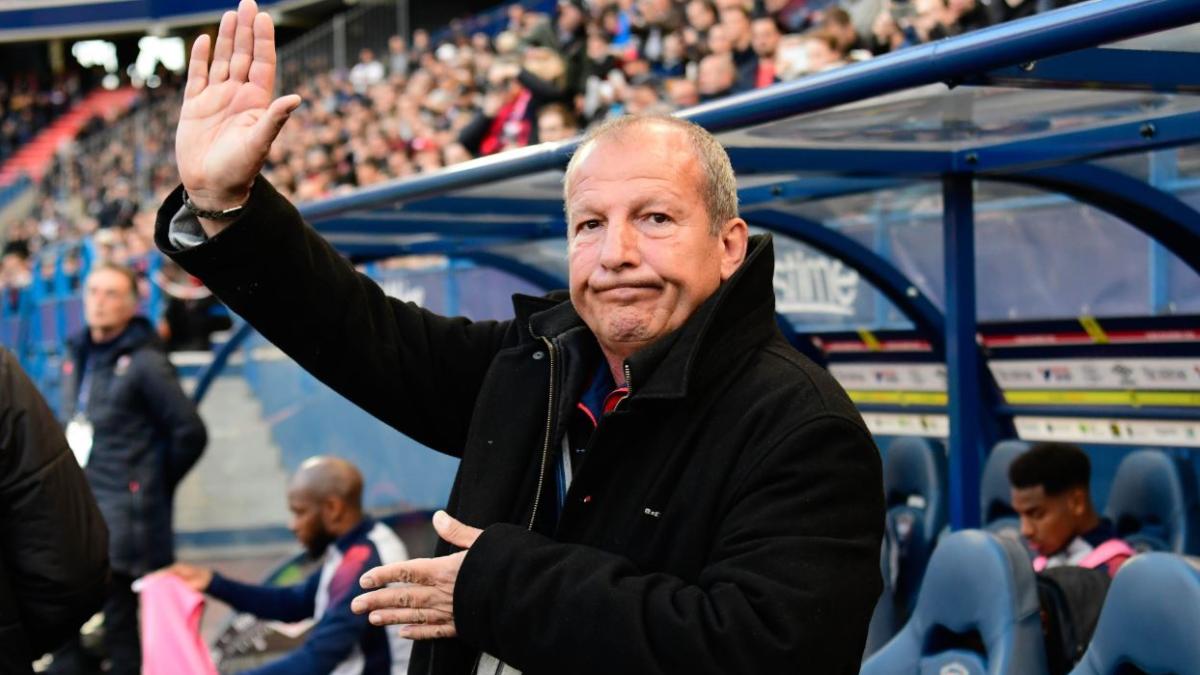 Muere Courbis a los 72 años