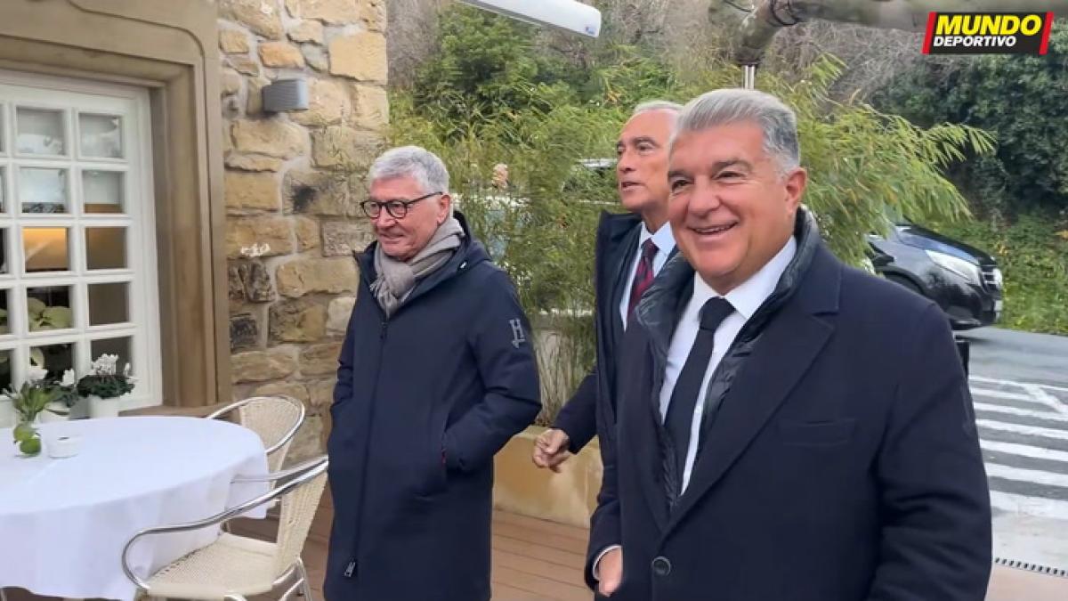 Laporta lidera la expedición del Barça antes del duelo contra la Real Sociedad