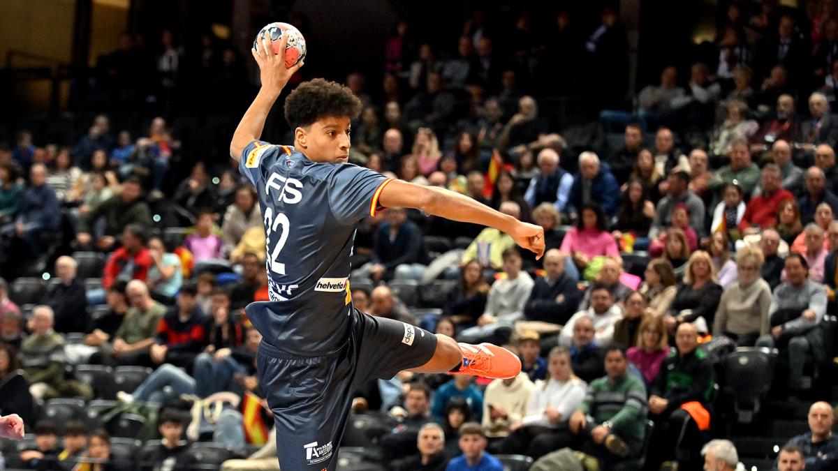 Marcos Fis: Ha habido un momento en el que su portero ha empezado a parar bastante