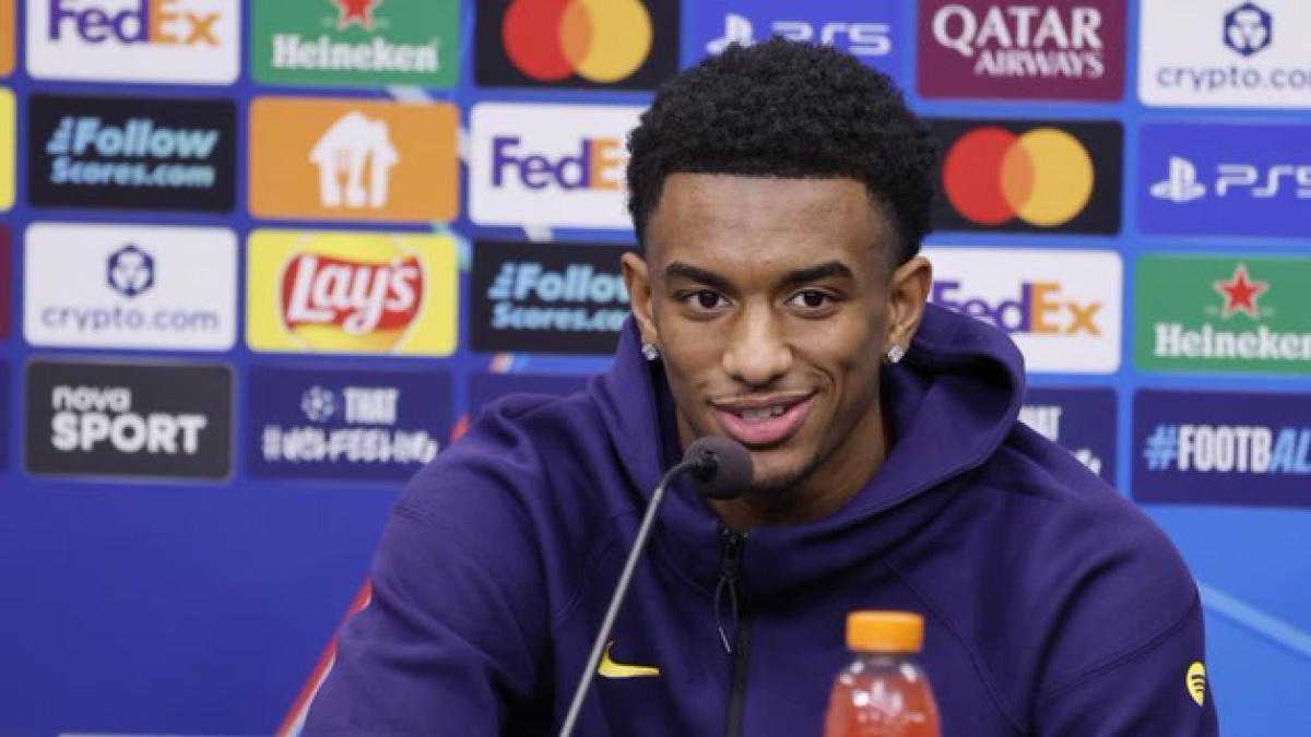 Balde se moja sobre varios nombres propios: Dro, Ter Stegen y Cancelo