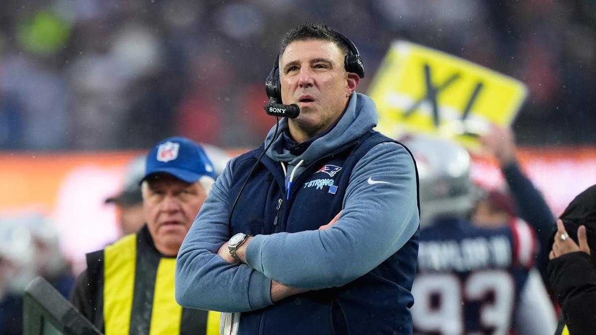 Mike Vrabel, el alumno de Belichick quiere ser maestro