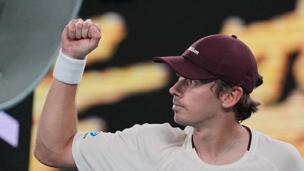 De Miñaur remonta y alarga la ilusión local; Zverev cumple en su cita y ya espera a Cameron Norrie