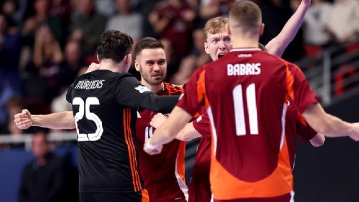 Letonia arranca con fuerza la Eurocopa 2026 de fútbol sala