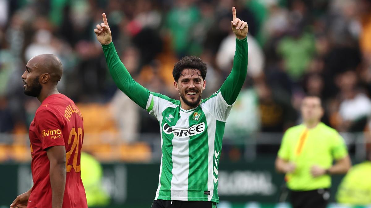 Fornals desvela que su celebración se debe a los cánticos racistas a Abde