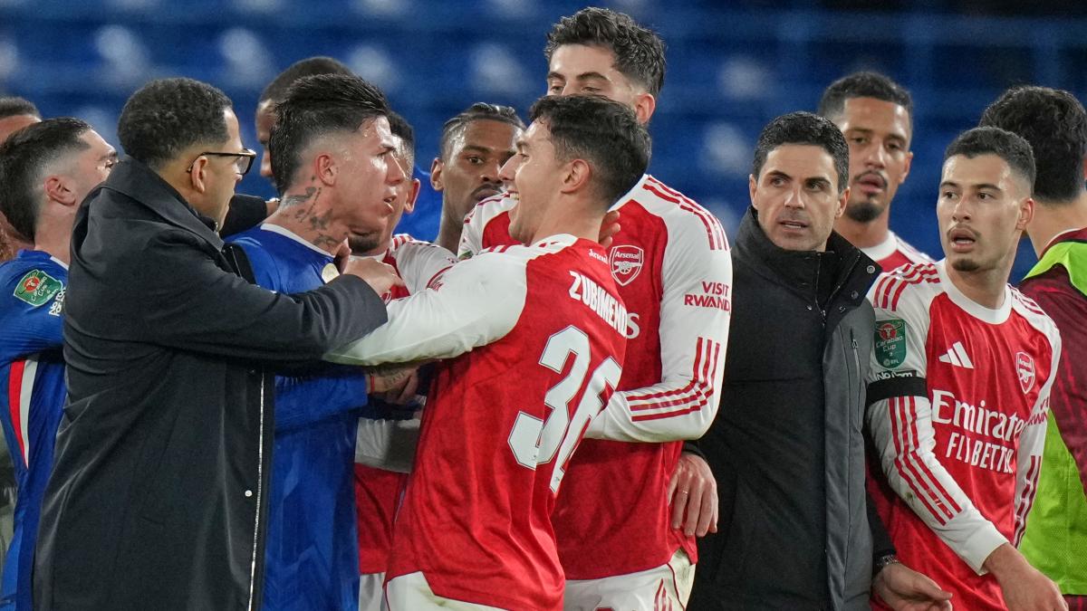 Arsenal-Chelsea: derbi con la final en juego