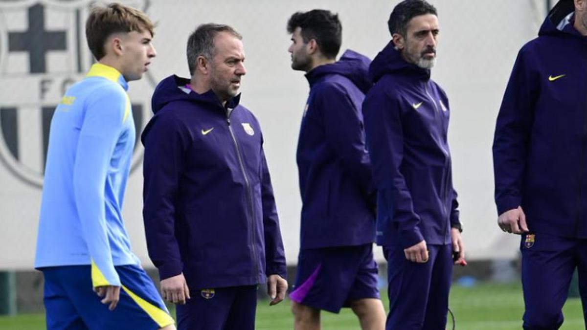 Flick explica la suplencia de De Jong y avisa del Mallorca