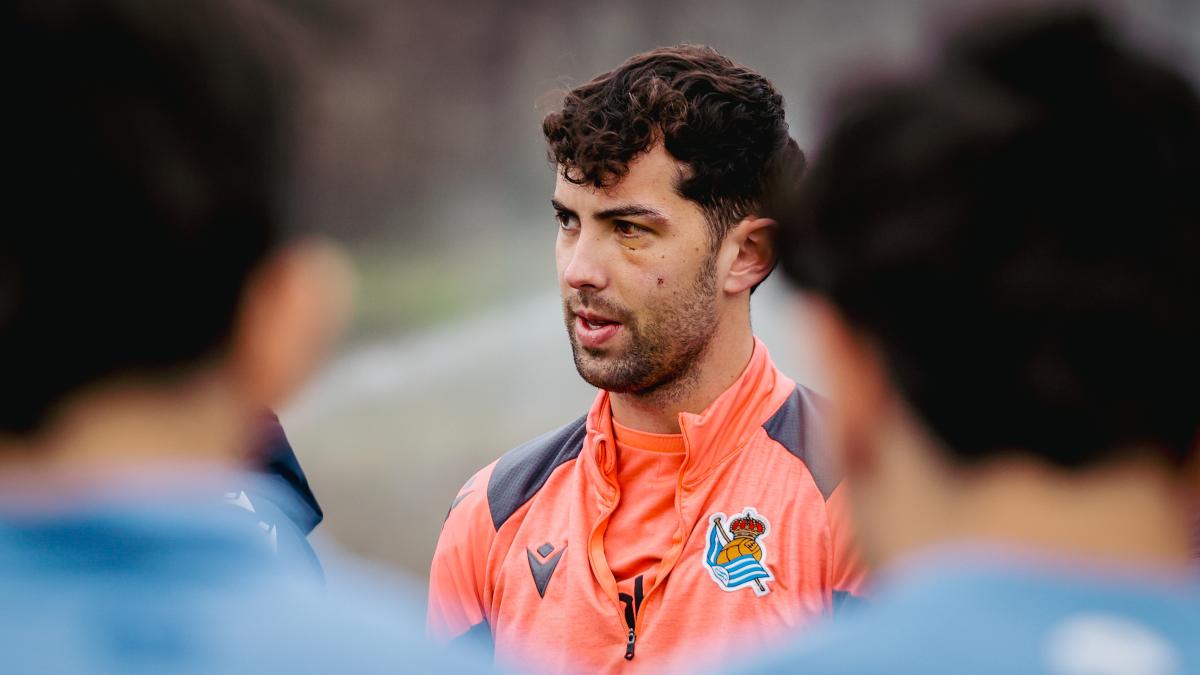 Marrero reaparece en Zubieta en semana de Copa 11 días después de la operación de su cara