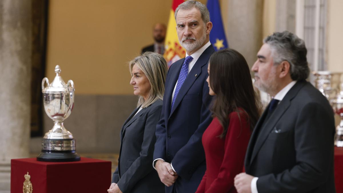 Los Reyes reconocen a los mejores de 2023 y 2024 en la entrega de los Premios Nacionales