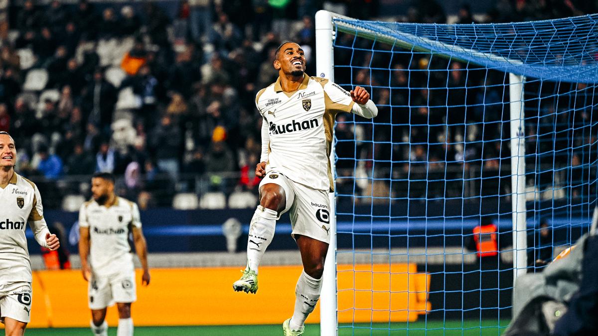 ¡El Lens arrebata el liderato al PSG de Luis Enrique!